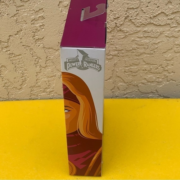 Mighty Morphin Power Rangers Lightning Collection Ninja Pink Ranger 6”  Figure - Picture 3 of 5